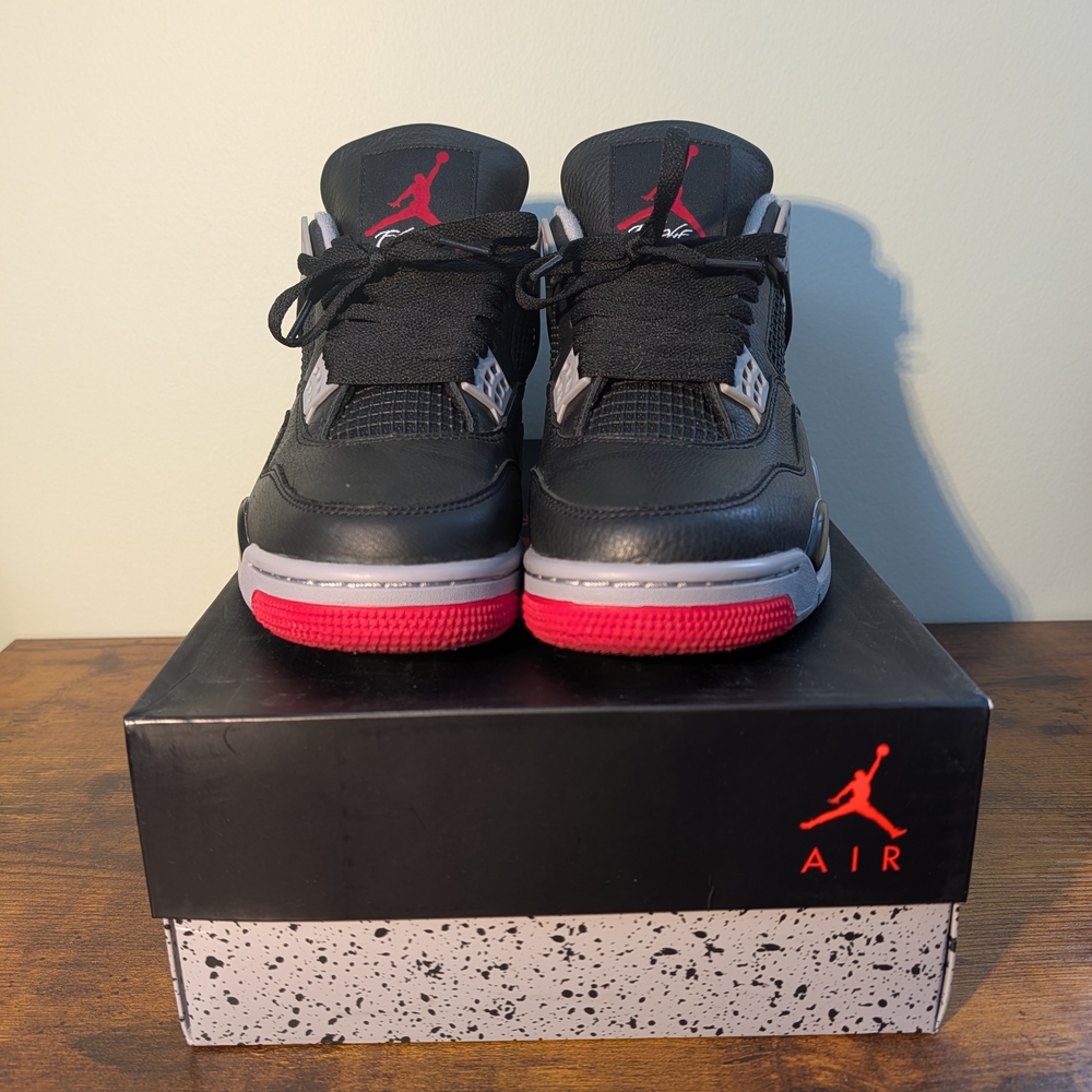 Air Jordan 4 Retro "Bred Reimagined" (2024)
Style Code: FV5029-006 - Picture 3 of 10